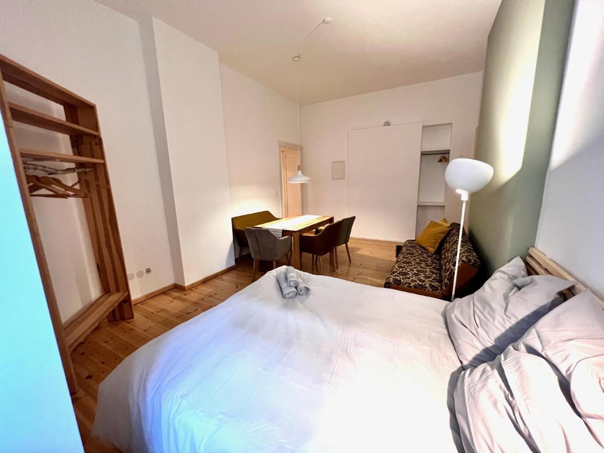 Gemuetliche 2-Zimmer-Wohnung Zentral Friedrichshain Berlin Exterior foto