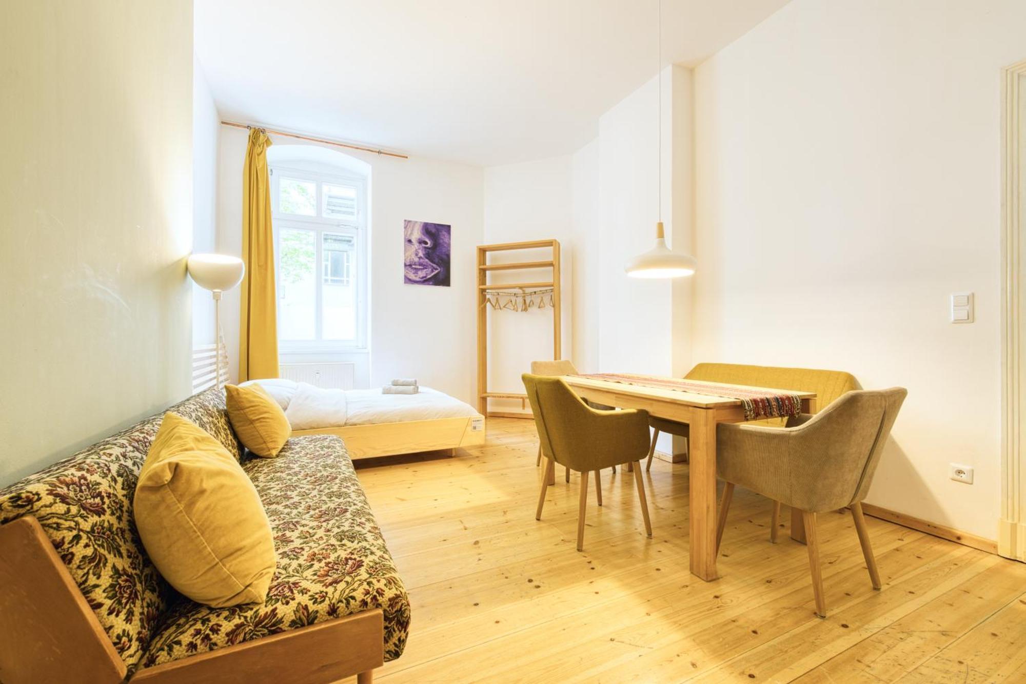 Gemuetliche 2-Zimmer-Wohnung Zentral Friedrichshain Berlin Exterior foto